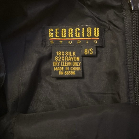 Black Velvet mini skirt - Picture 2 of 8